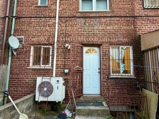 House for sale in Bronx County, New York