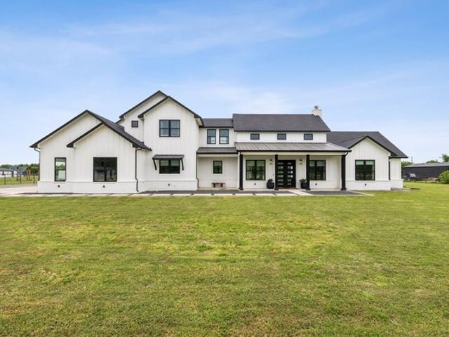 House for sale in Denton, Texas