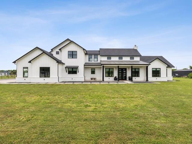 House for sale in Denton, Texas