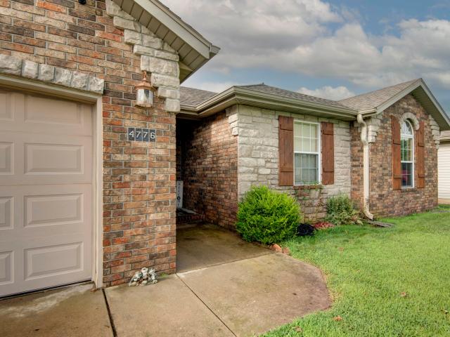 House for sale in Springfield, Missouri