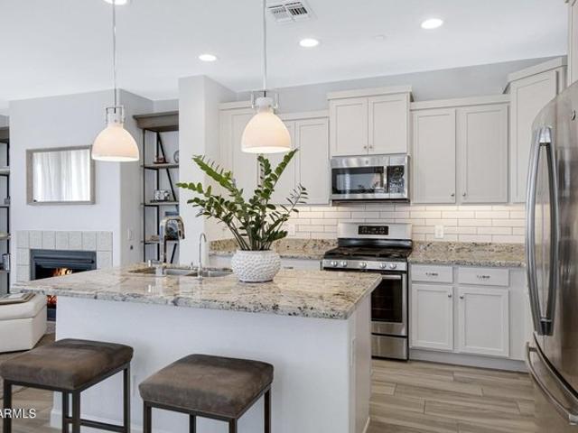 Townhouse for sale in Chandler, Arizona