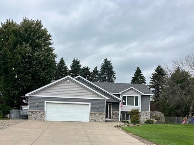 House for sale in Circle Pines, Minnesota