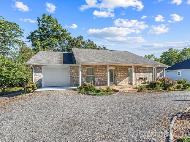 House for sale in Hickory, Catawba County