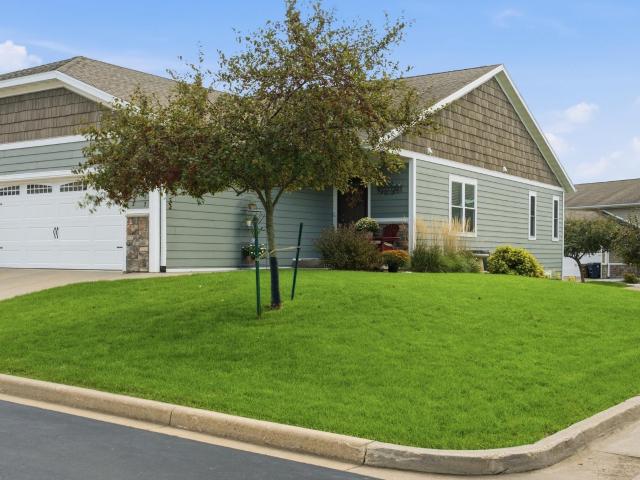 House for sale in Onalaska, La Crosse County