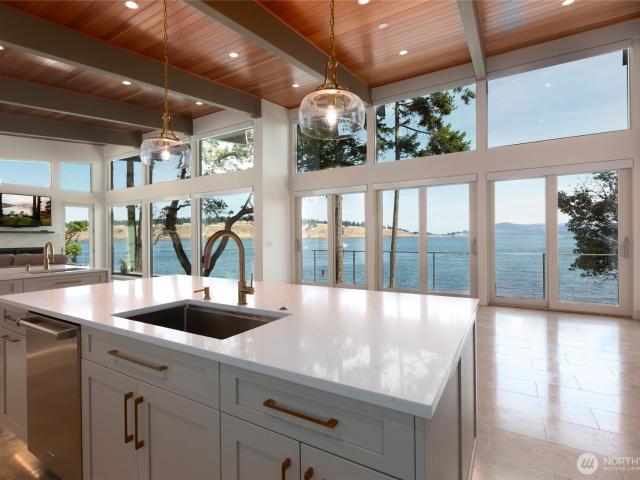 House for sale in Friday Harbor, Washington