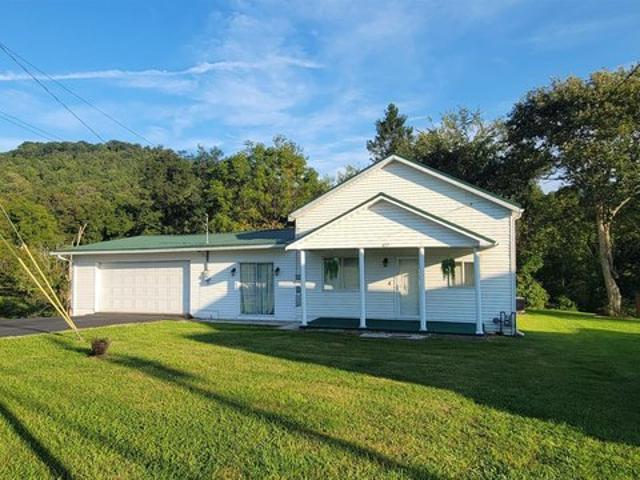 House for sale in West Virginia