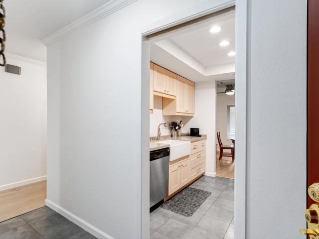 Condo for sale in Los Altos