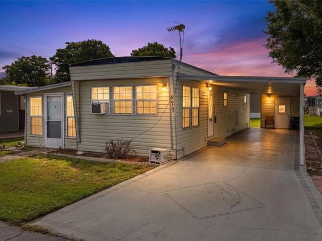 House for sale in Tavares, Florida