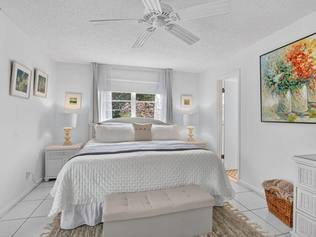 Condo for sale in Deerfield Beach, Florida