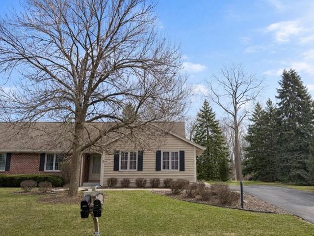 Condo for sale in Brookfield, Wisconsin