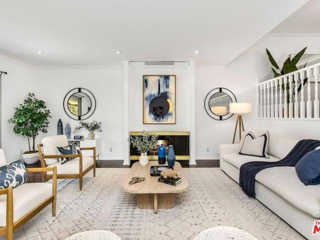 Townhouse for sale in Marina Del Rey, California