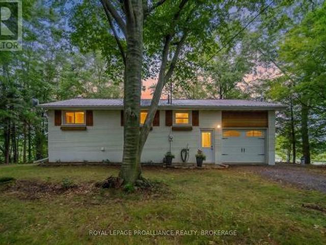 House for sale in South Frontenac, Ontario