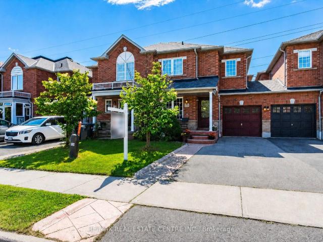 Townhouse for sale in Woburn, Ontario