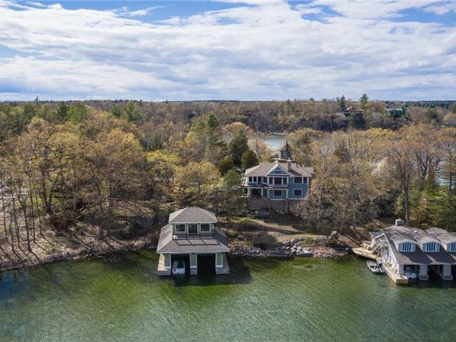 House for sale in Alexandria Bay, New York