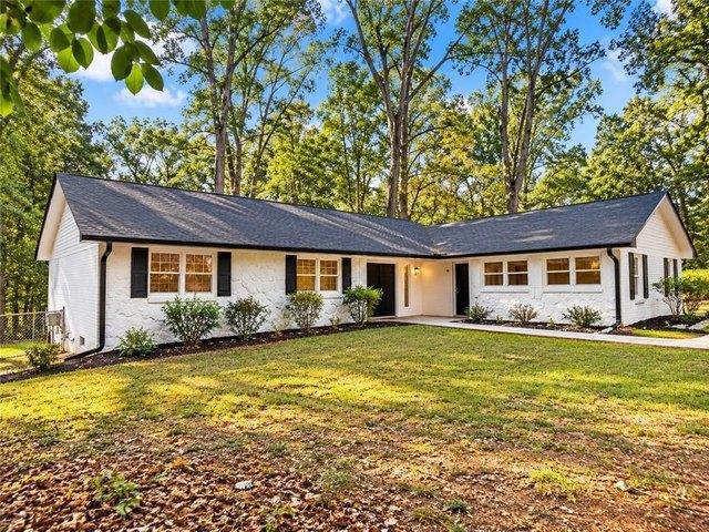 House for sale in Lilburn, Gwinnett County