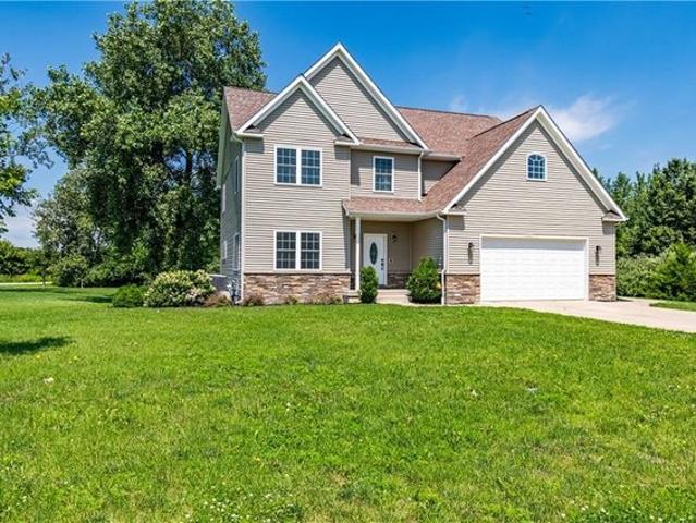 House for sale in Mt Zion, Illinois