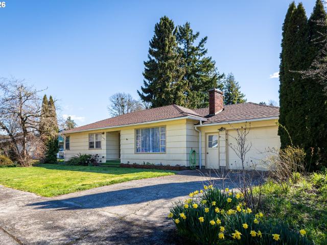 House for sale in Oregonia