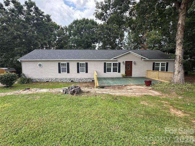 House for sale in Granite Falls, North Carolina