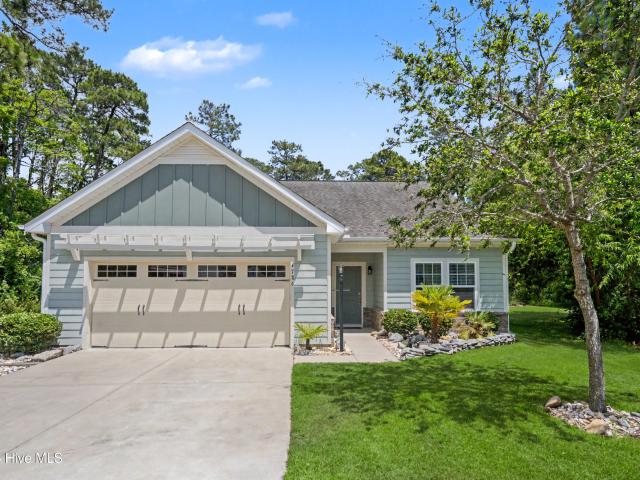 House for sale in Ash, North Carolina