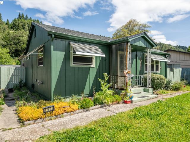 House for sale in Oregonia
