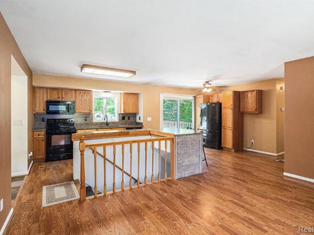 House for sale in Columbiaville
