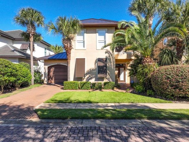 House for sale in Destin, Florida
