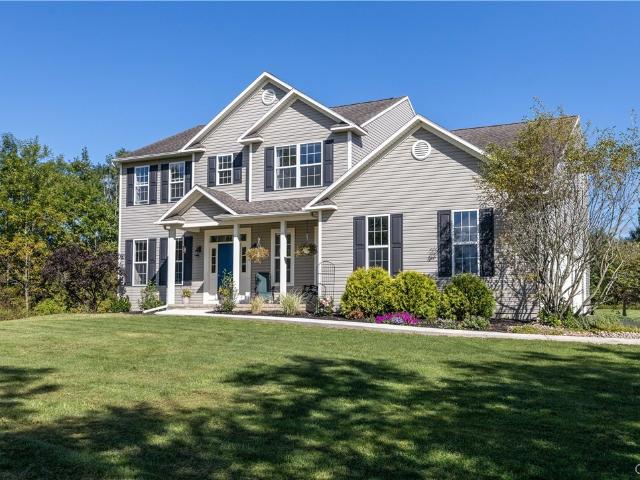 House for sale in Youngs, Town of Clay