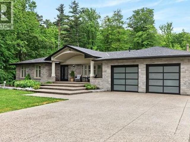 House for sale in Ancaster, Ontario