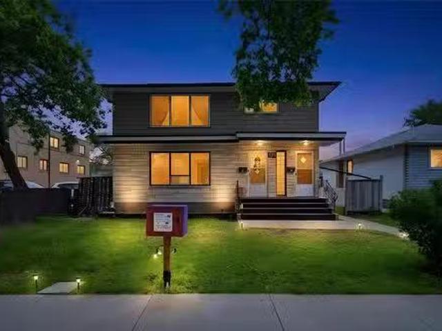 House for sale in East St. Paul, Manitoba