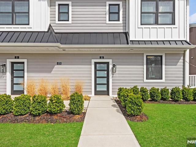 Commercial for sale in Cresskill Commercial for sale in Cresskill