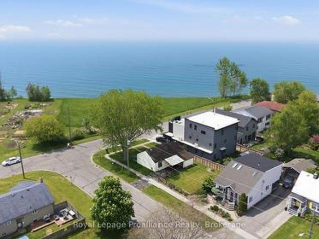 House for sale in Cobourg, Ontario