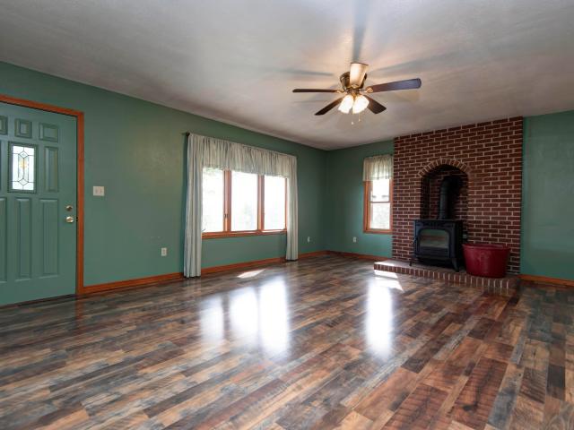 Farm for sale in Fruitland, Fair Grove