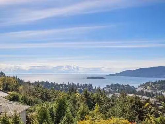 House for sale in West Vancouver, British Columbia