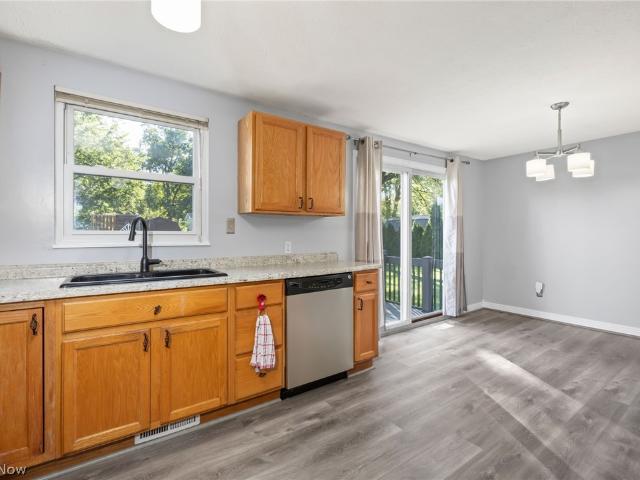 House for sale in Windfall, Medina