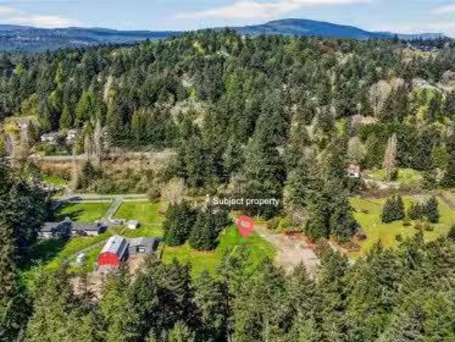 House for sale in Saanich, British Columbia
