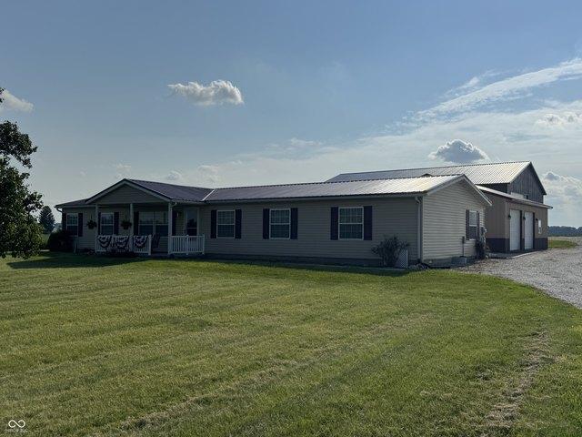 House for sale in Atlanta, Indiana