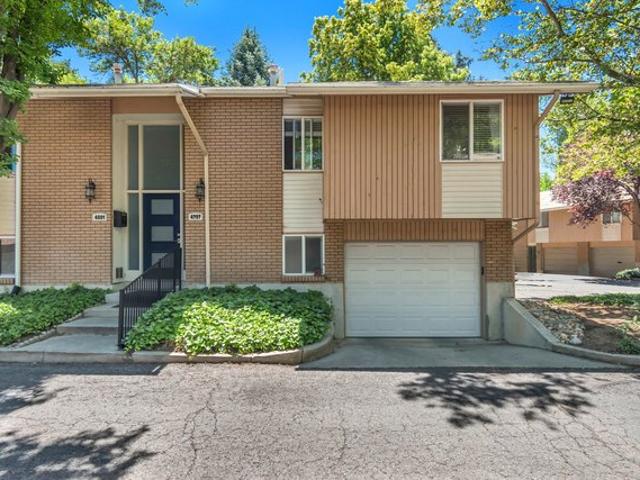 Condo for sale in Holladay, Utah