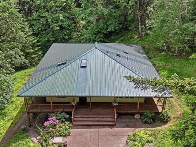 House for sale in Oregonia