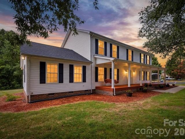 House for sale in Catawba, North Carolina