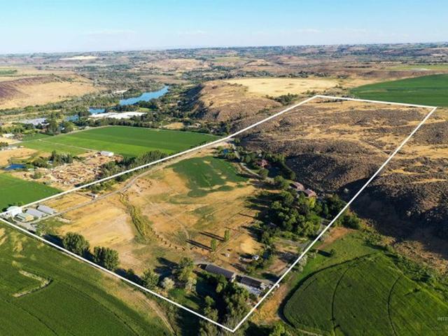 Farm for sale in Buhl, Idaho
