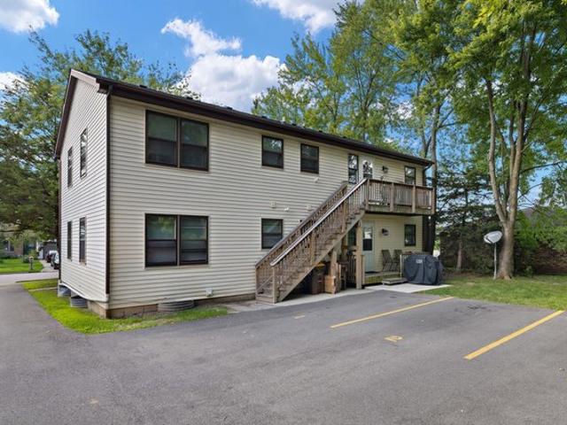 House for sale in Marengo, McHenry County
