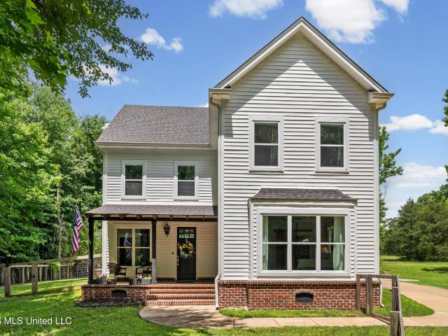 House for sale in Tate, Mississippi