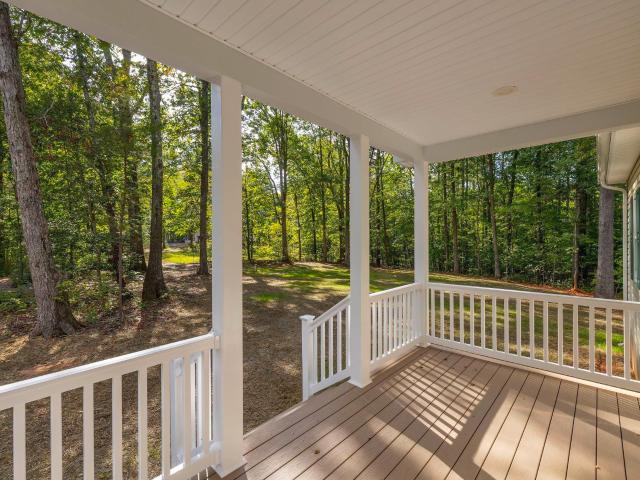 House for sale in Louisa, Louisa County