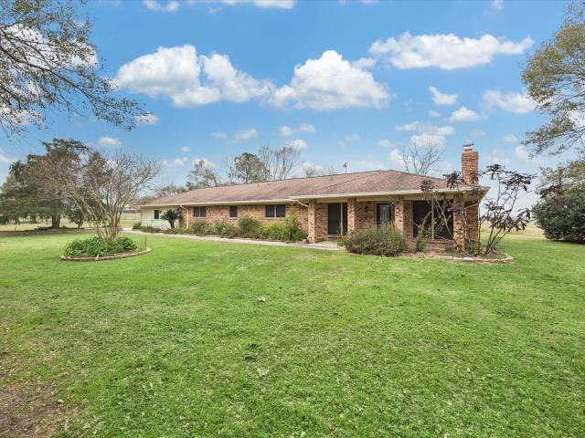 House for sale in Sealy, Texas