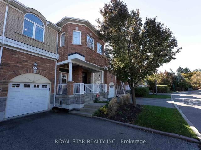 Townhouse for sale in Woburn, Ontario