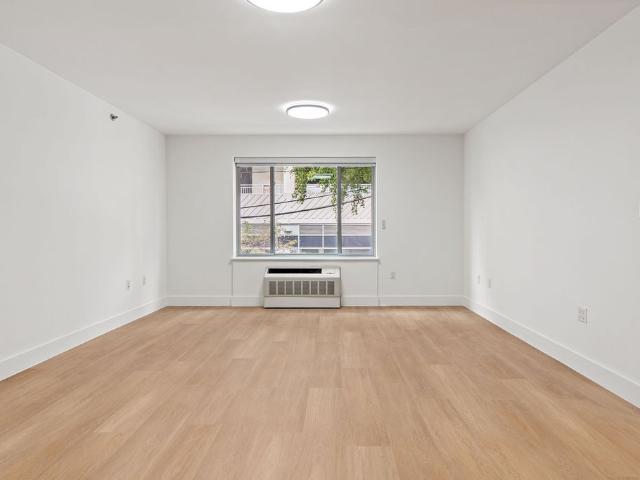 Condo for sale in Queens, Arverne