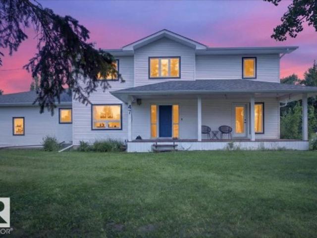 House for sale in Alberta