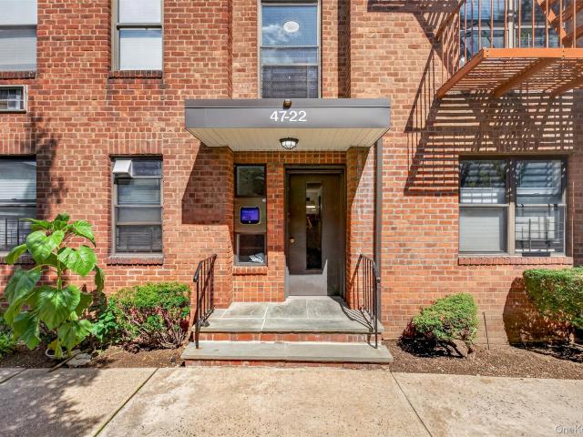 Property for sale in Queens, Arverne
