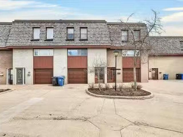 Condo for sale in East St. Paul, Manitoba