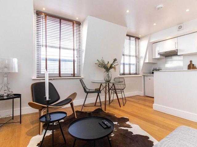 Apartment for rent in Lancaster West Estate, Greater London